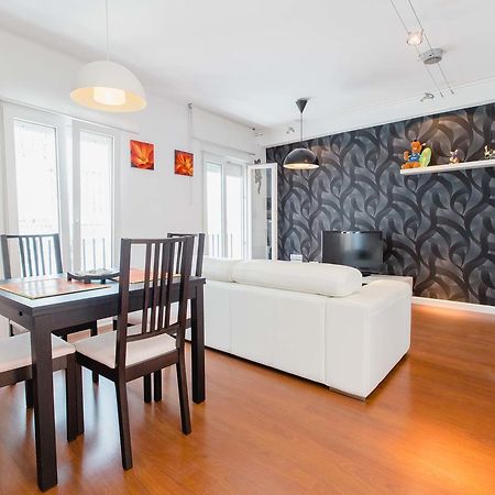 Apartamento A Un Pasito Del Mercado Cadiz Luaran gambar