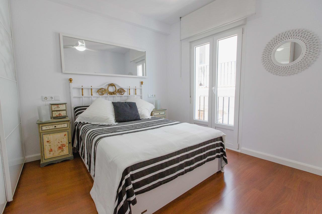 Apartamento A Un Pasito Del Mercado Cadiz Luaran gambar
