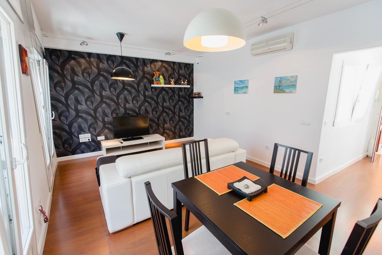Apartamento A Un Pasito Del Mercado Cadiz Luaran gambar