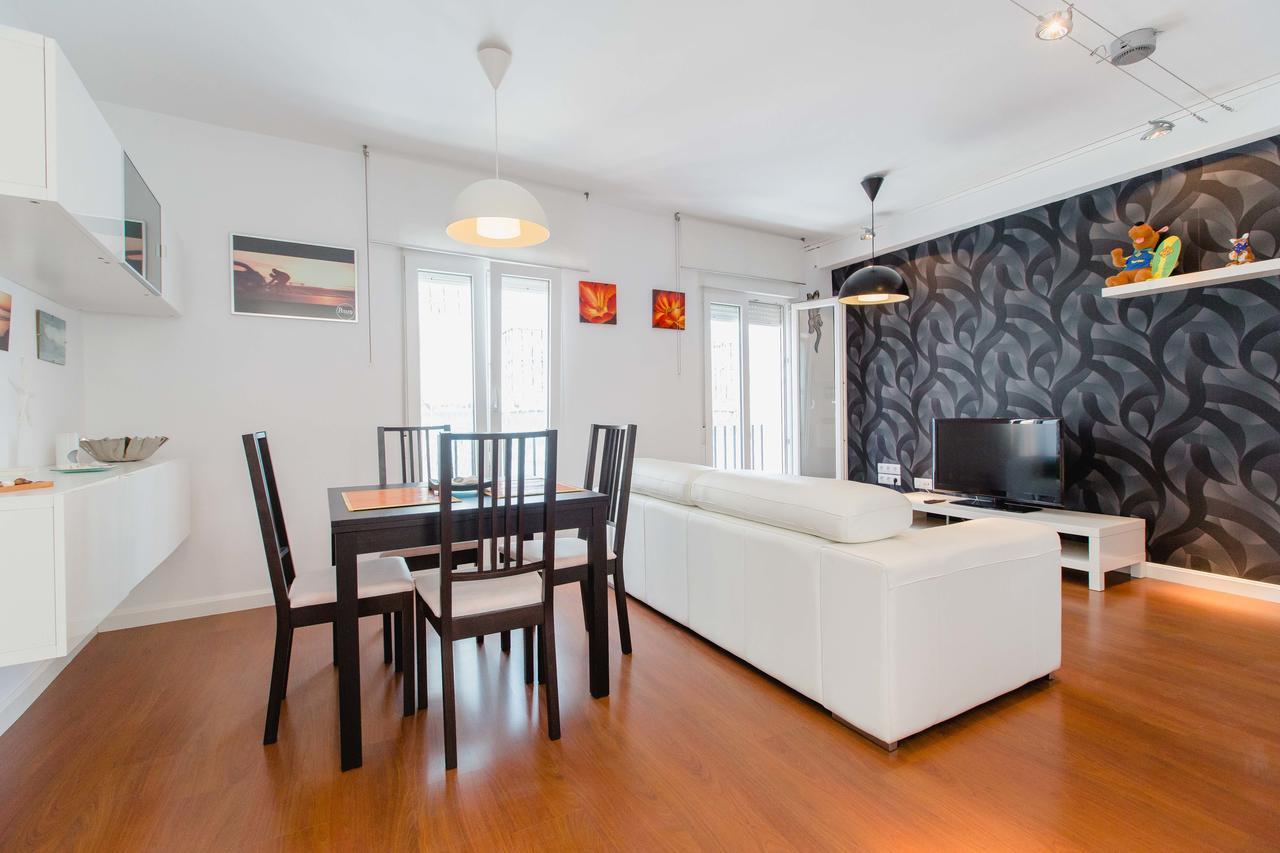 Apartamento A Un Pasito Del Mercado Cadiz Luaran gambar
